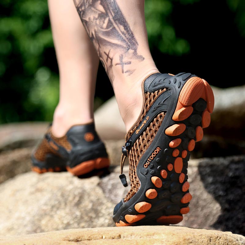 trekking mountain mens sports  - Streetwear Brand With White Flowers avaliação e preço